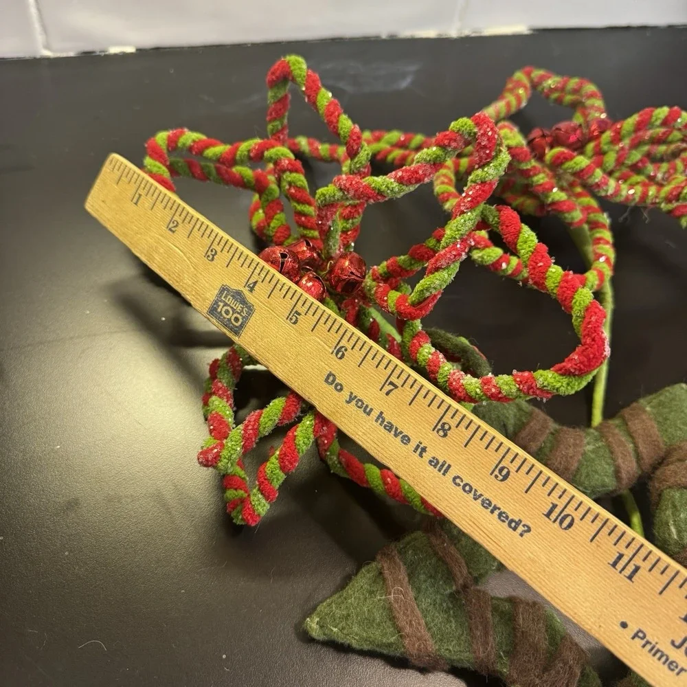 3 Green Felt Stars 2 Red Green Poinsettia Holiday Ornament Decor Soft minimalist